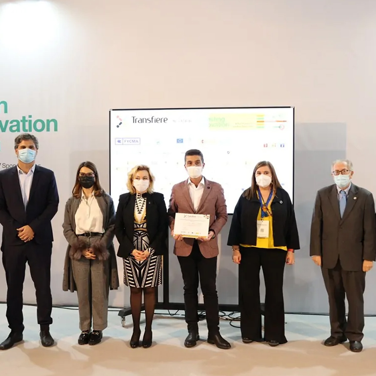 Image of Nucaps awarded Best ‘Startup’ by the Transfiere Forum